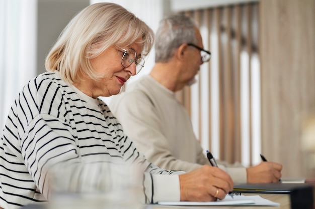 Les seniors de la région rencontrent des difficultés à se maintenir dans l'emploi